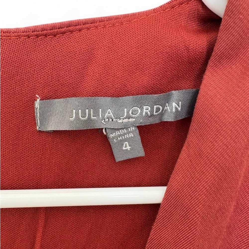 NWT Julia‎ Jordan Flutter Sleeve Twist Front V Neck Sheath Dress Rust Size 4 - Picture 7 of 7